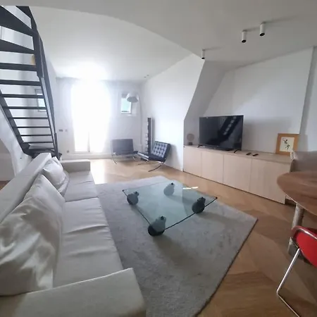 Apartment Appartement- 16 -clim - Vuetour Eiffel- 4pax